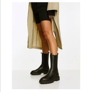 Steve Madden Women's Arkin Mid Calf Chelsea Boot size 8.5